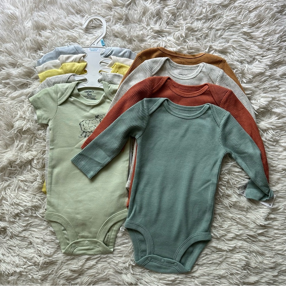 Carter's Bodysuits New With Tags Size 6 Months